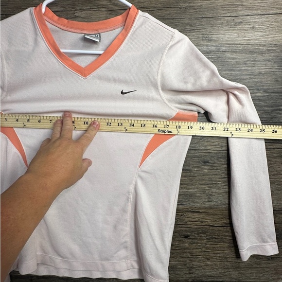 Nike Fit Dry White and Orange Long Sleeve Tee - Picture 3 of 5